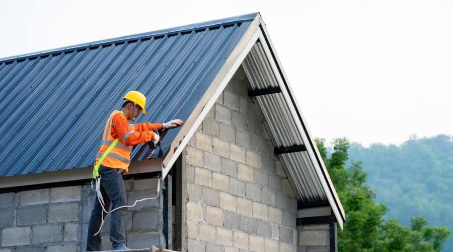 Expert Emergency Roof Repairs services in East Hampstead, NH